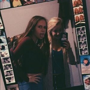 Meet your Posher, Chloe